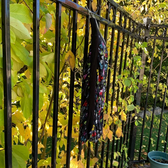 French connection floral mini skirt - Picture 4 of 6